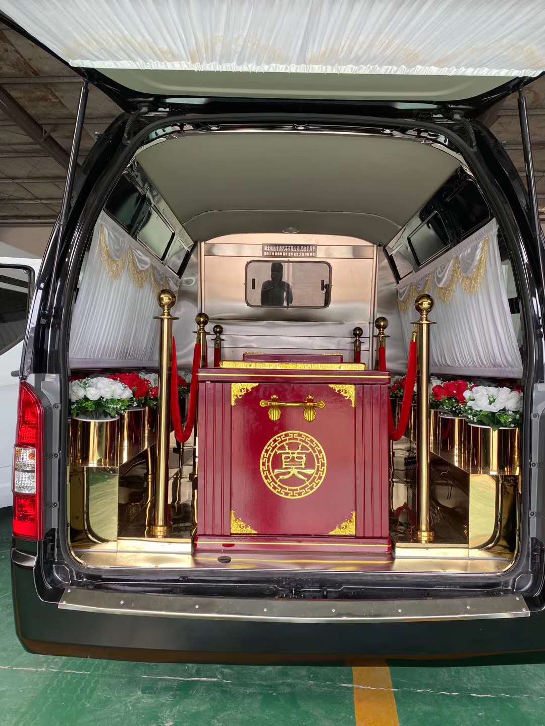 北京殡仪车电话是多少 灵车电话